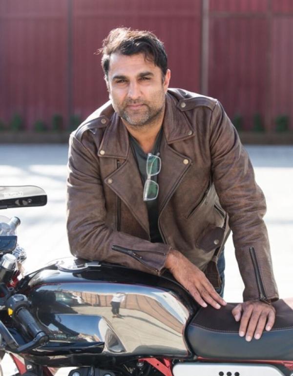 Bio for Amit Gupta, director.